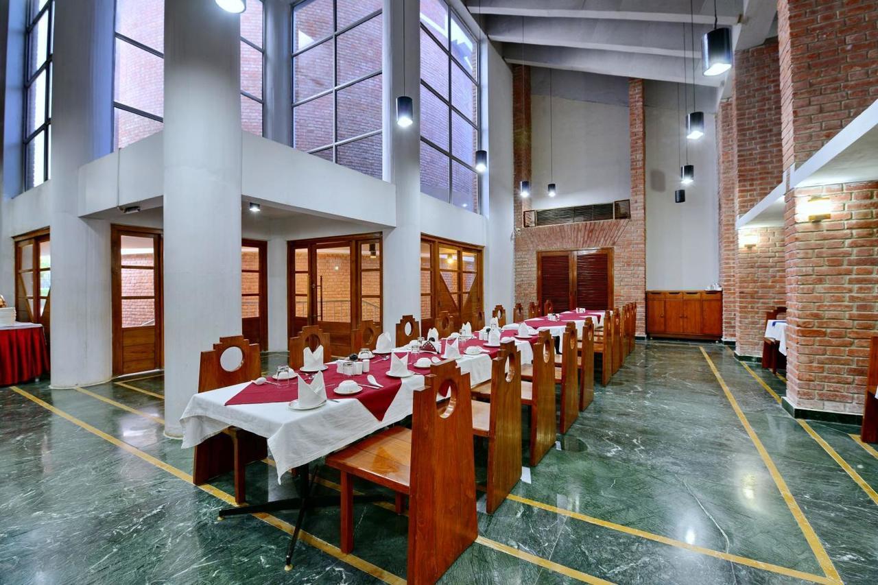 Indo Hokke Hotel Rājgīr Exterior foto